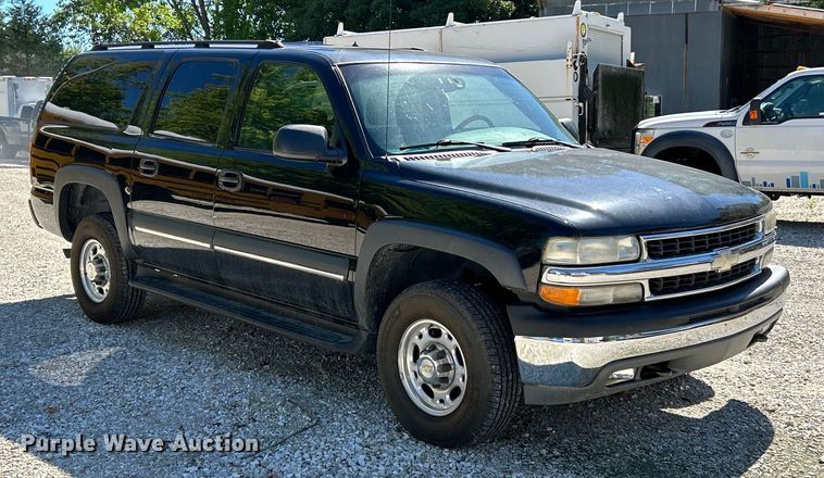 image for item EK4879 2003 Chevrolet  Suburban  SUV