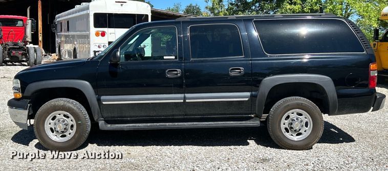 image for item EK4879 2003 Chevrolet  Suburban  SUV