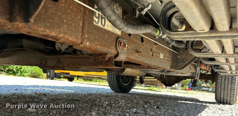 image for item EK4879 2003 Chevrolet  Suburban  SUV