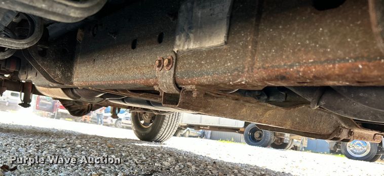 image for item EK4879 2003 Chevrolet  Suburban  SUV