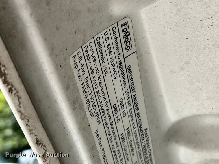 image for item EK4883 2015 Forest River F550 Super Duty XL shuttle bus