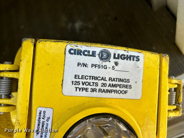 image for item EK4884 2002 Ford F550 Super Duty XLT utility / service truck