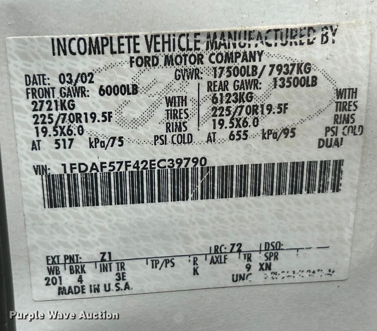 image for item EK4884 2002 Ford F550 Super Duty XLT utility / service truck