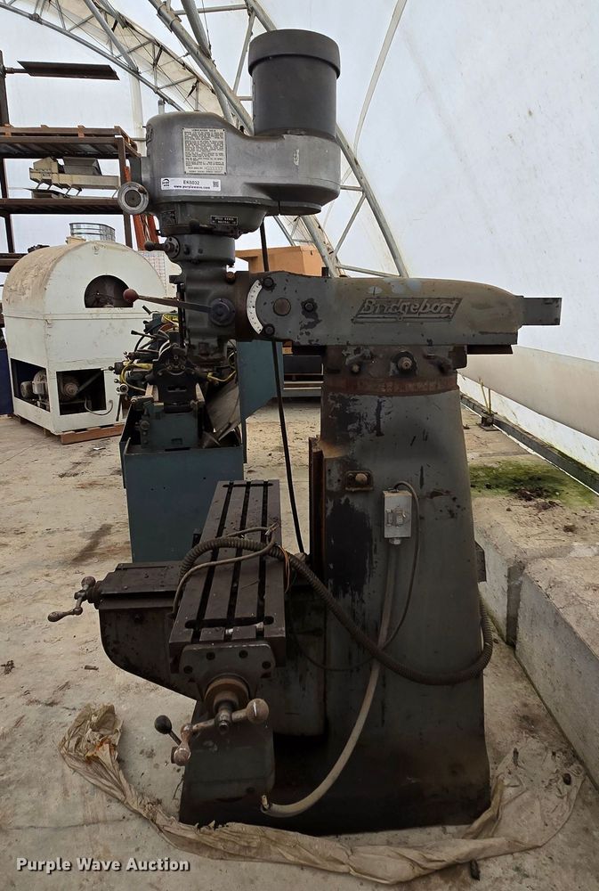 image for item EK6032 Bridgeport  milling machine