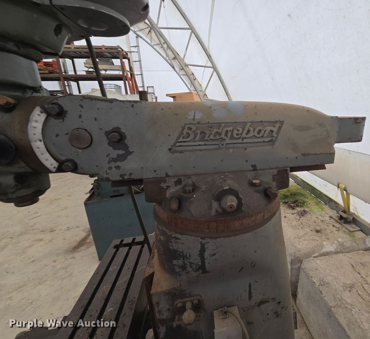 image for item EK6032 Bridgeport  milling machine