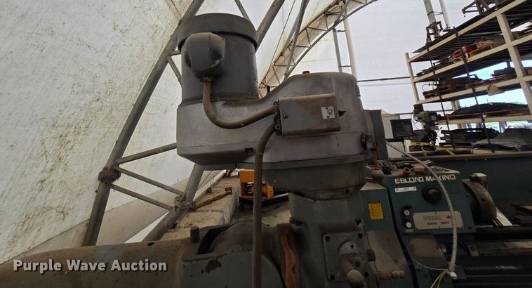 image for item EK6032 Bridgeport  milling machine