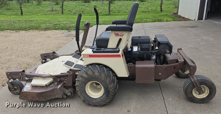 image for item EK6118 Grasshopper  618 ZTR lawn mower