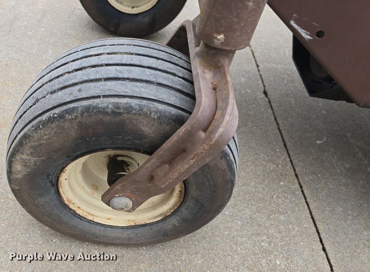 image for item EK6118 Grasshopper  618 ZTR lawn mower