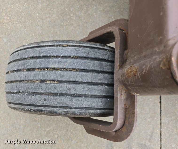 image for item EK6118 Grasshopper  618 ZTR lawn mower