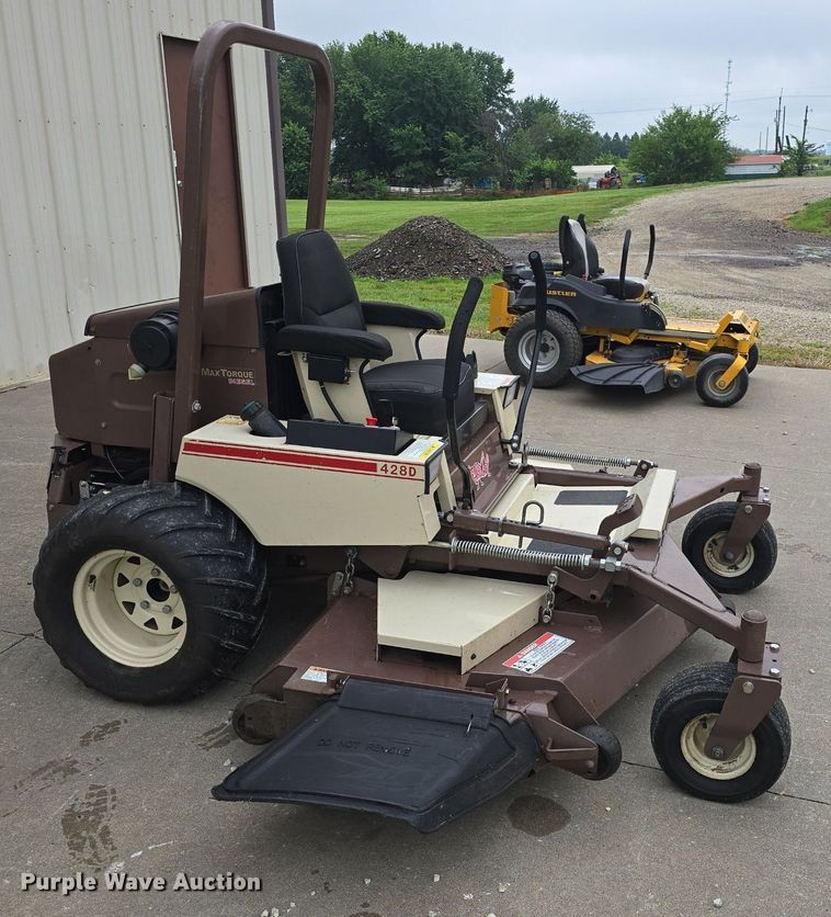 image for item EK6121 Grasshopper  428D ZTR lawn mower