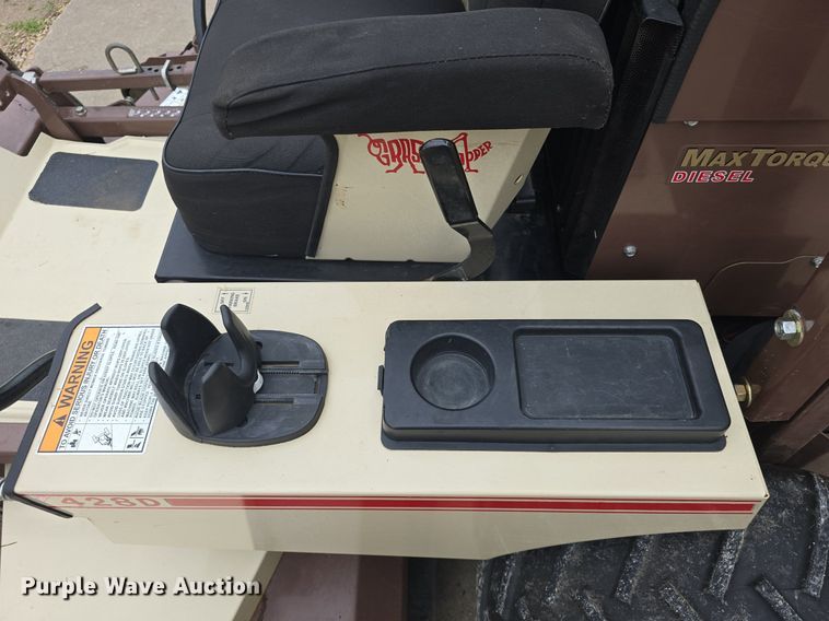 image for item EK6121 Grasshopper  428D ZTR lawn mower