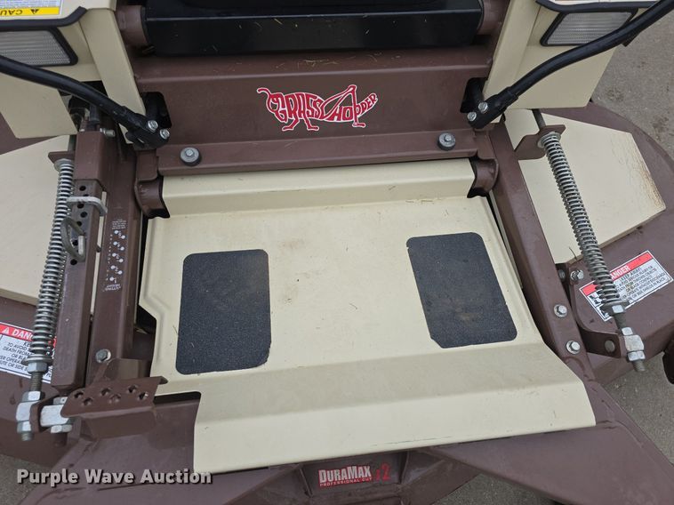 image for item EK6121 Grasshopper  428D ZTR lawn mower