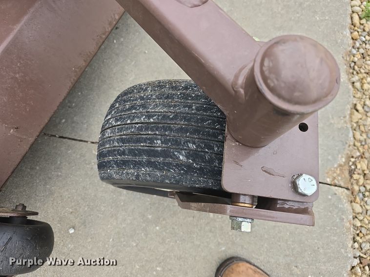 image for item EK6121 Grasshopper  428D ZTR lawn mower