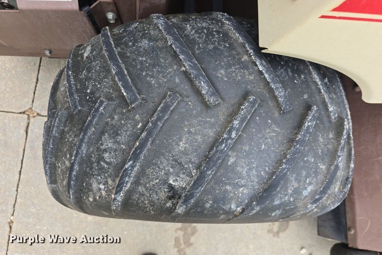 image for item EK6121 Grasshopper  428D ZTR lawn mower