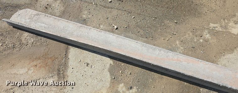 image for item EK6124 Concrete equipment