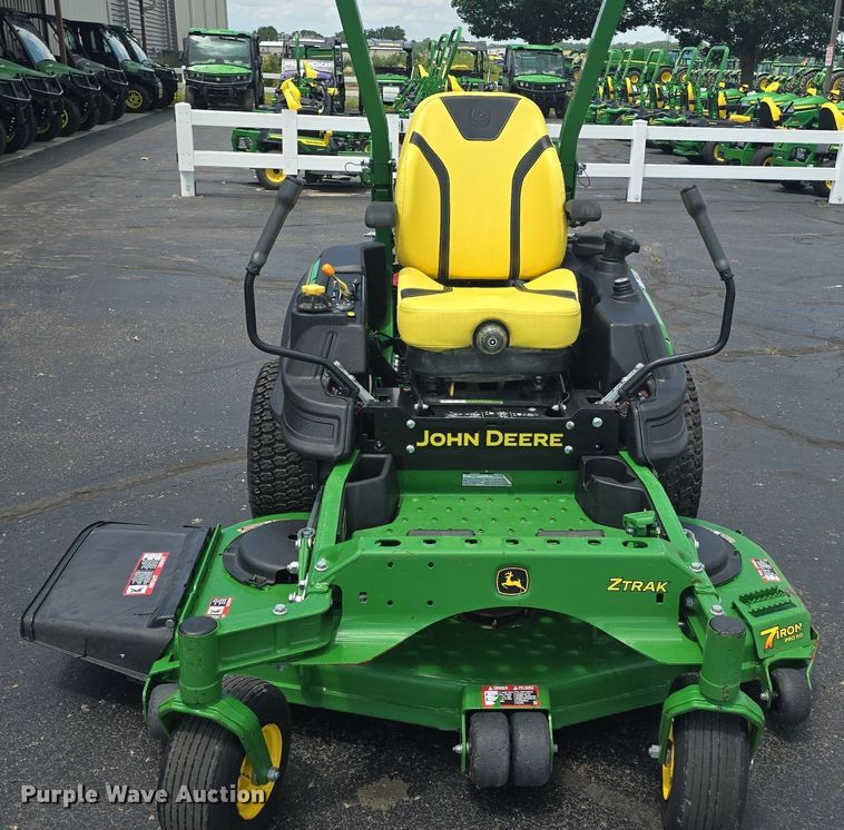 image for item EK6131 2021 John Deere Z930R ZTR lawn mower