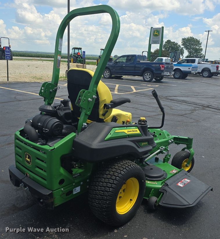 image for item EK6131 2021 John Deere Z930R ZTR lawn mower