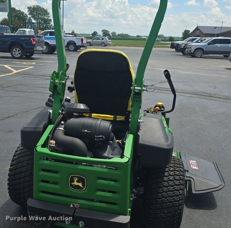 image for item EK6131 2021 John Deere Z930R ZTR lawn mower