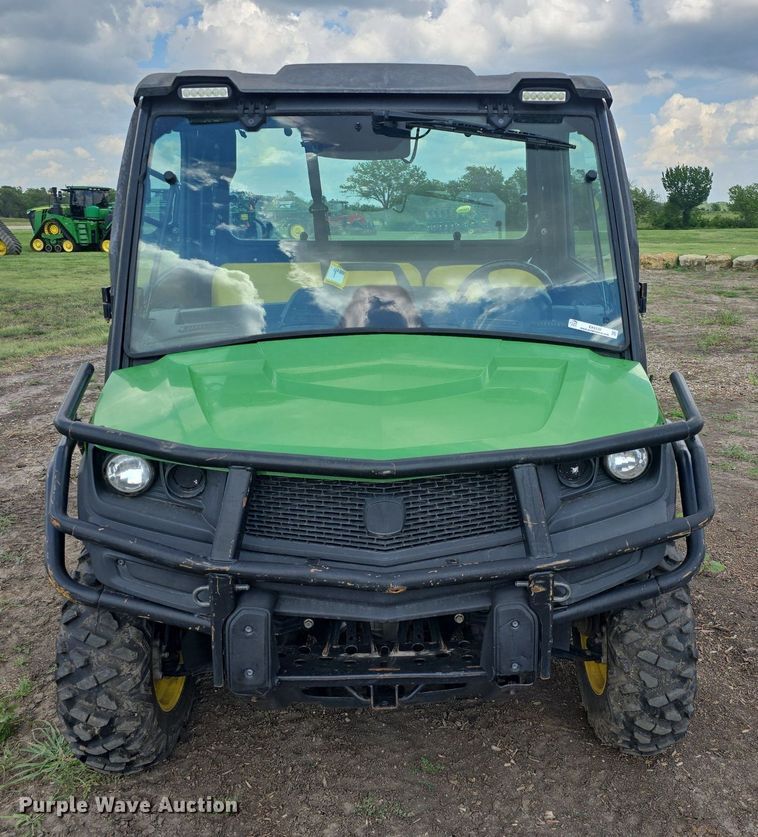 image for item EK6132 2018 John Deere XUV835M utility vehicle