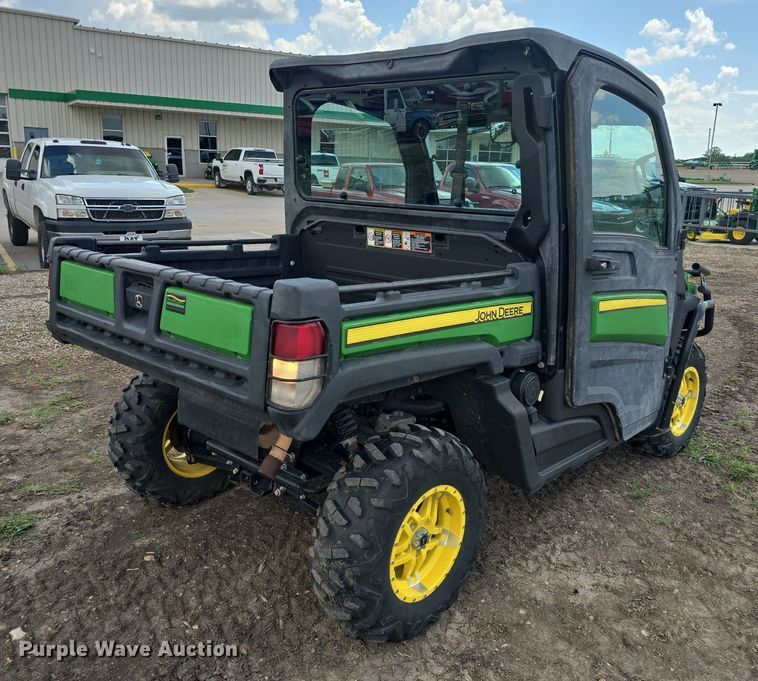 image for item EK6132 2018 John Deere XUV835M utility vehicle