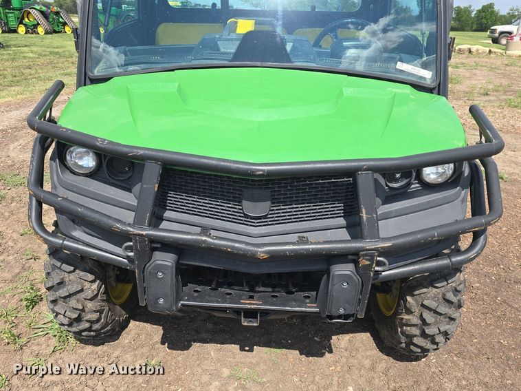 image for item EK6132 2018 John Deere XUV835M utility vehicle