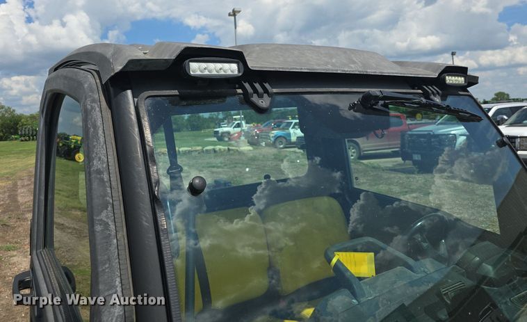 image for item EK6132 2018 John Deere XUV835M utility vehicle