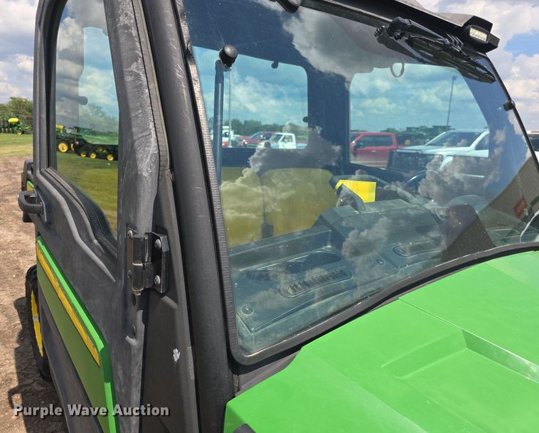 image for item EK6132 2018 John Deere XUV835M utility vehicle