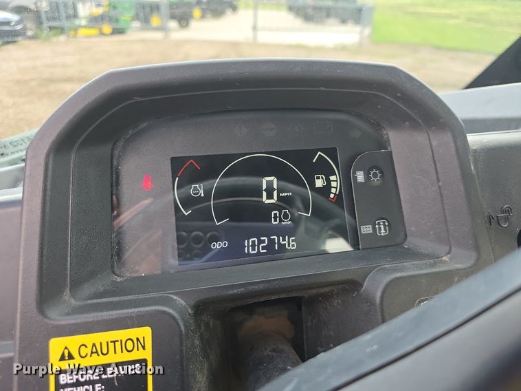 image for item EK6132 2018 John Deere XUV835M utility vehicle