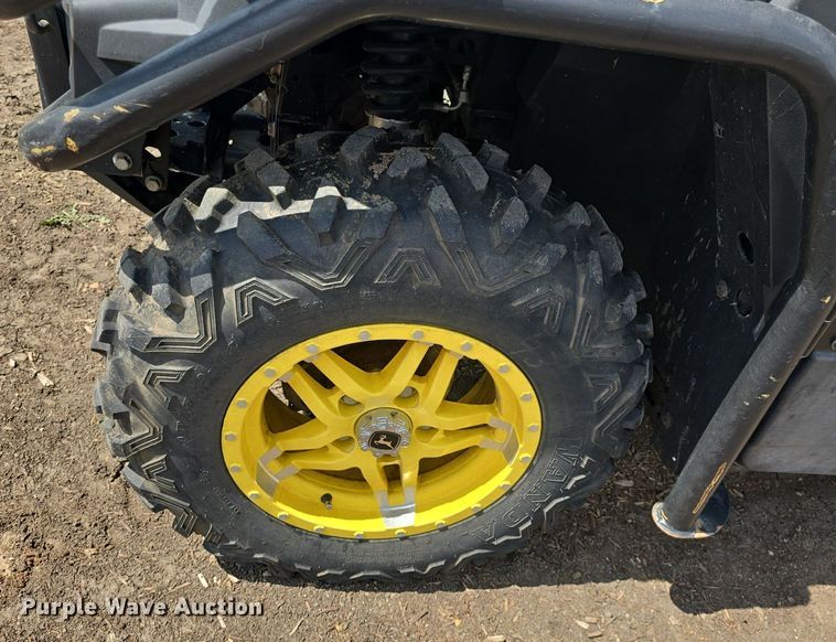 image for item EK6132 2018 John Deere XUV835M utility vehicle