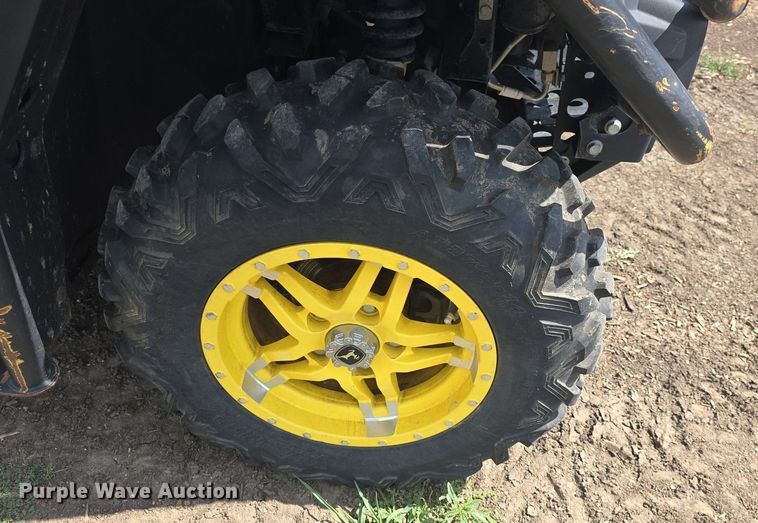 image for item EK6132 2018 John Deere XUV835M utility vehicle