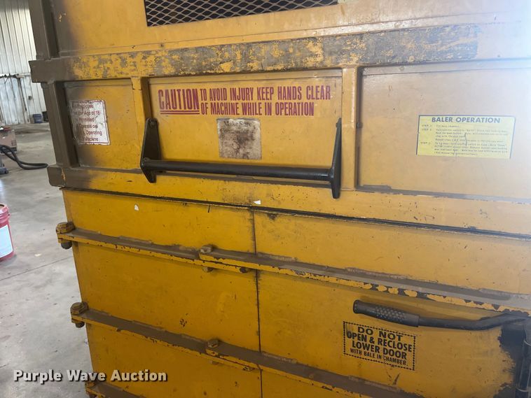 image for item EK8703 GPI M42BC cardboard baler 