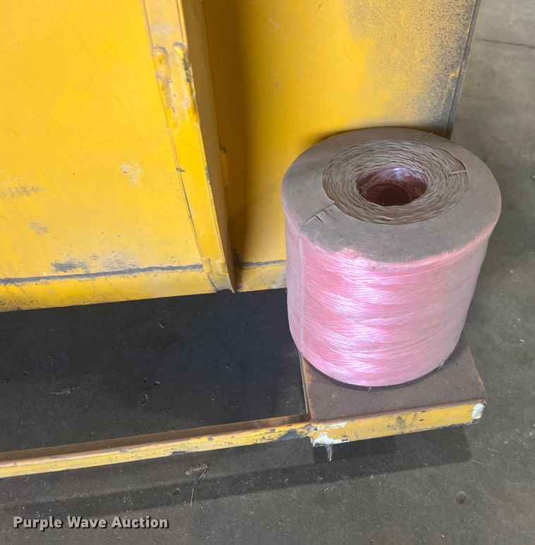 image for item EK8703 GPI M42BC cardboard baler 