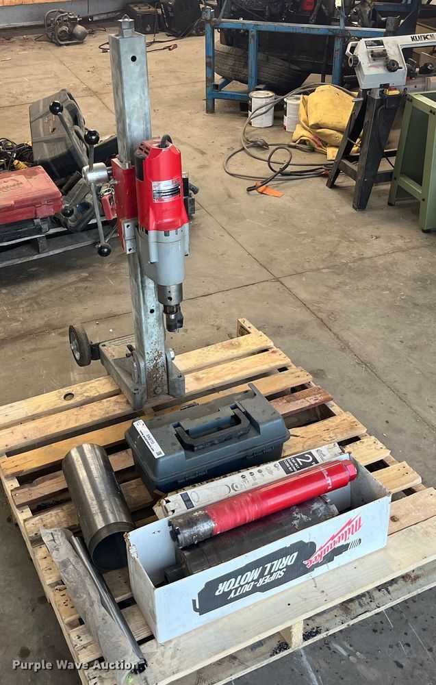 image for item EK8732 Milwaukee  Dymodrill core drill