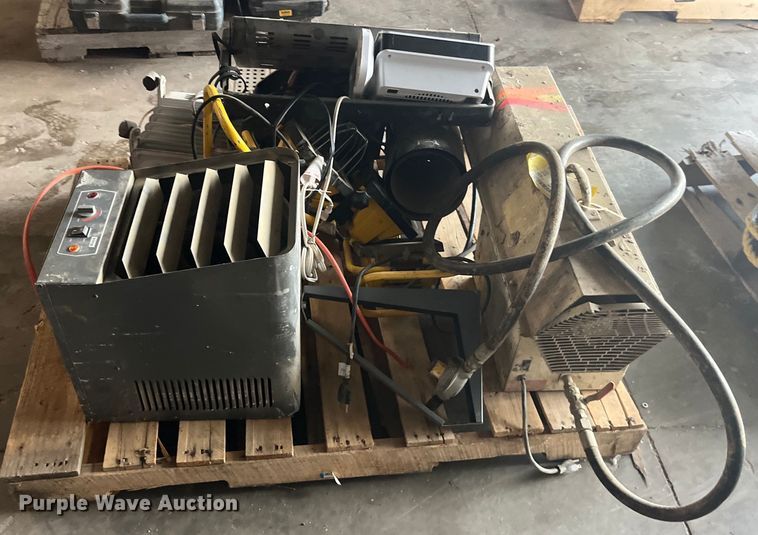 image for item EK8734 Heaters