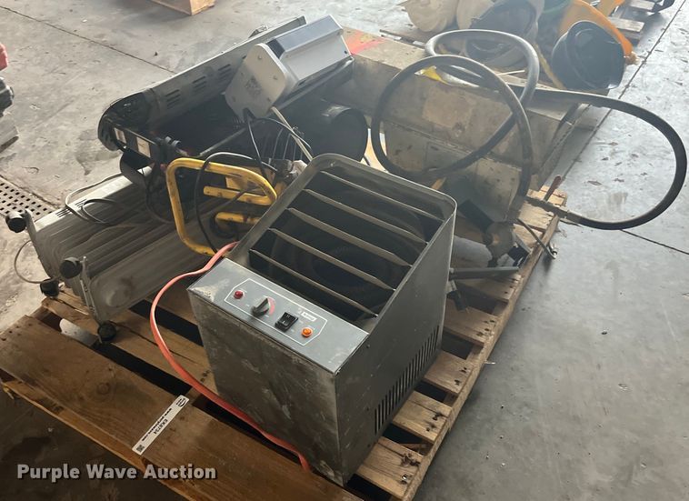 image for item EK8734 Heaters