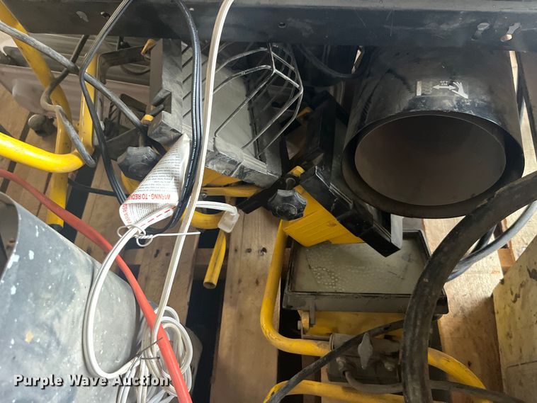 image for item EK8734 Heaters