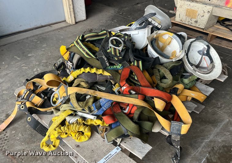 image for item EK8735 Safety equipment 