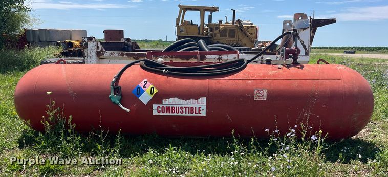 image for item EK8754 Fuel tank