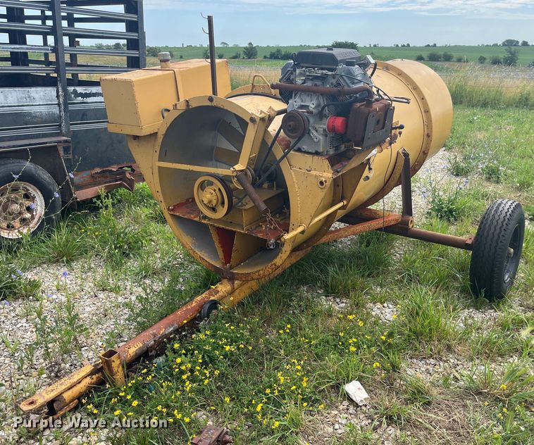 image for item EK8763 Brush fan