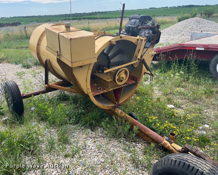 image for item EK8763 Brush fan