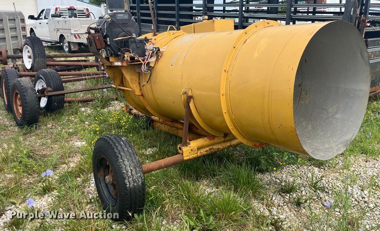 image for item EK8763 Brush fan