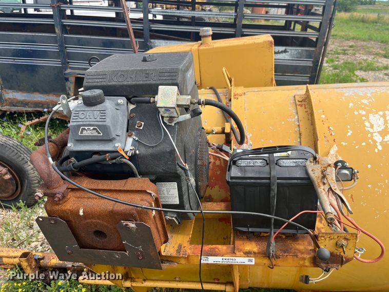 image for item EK8763 Brush fan