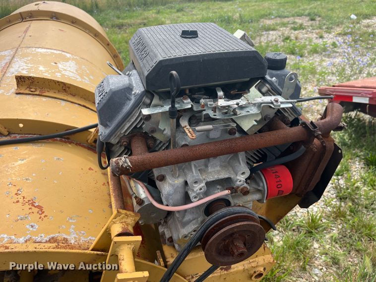 image for item EK8763 Brush fan