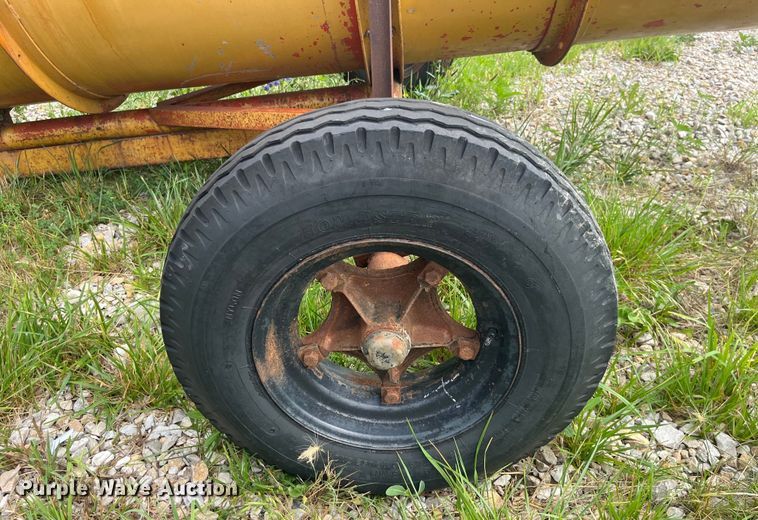 image for item EK8763 Brush fan