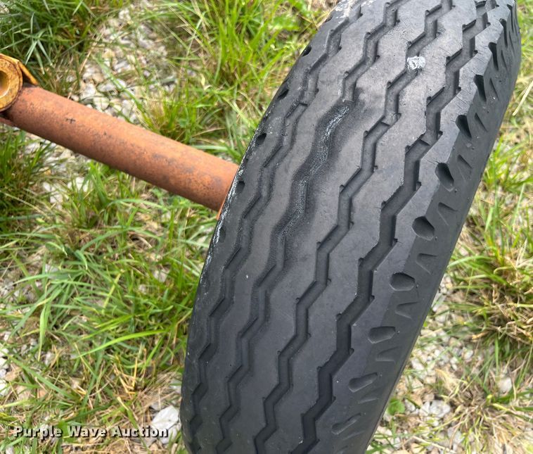 image for item EK8763 Brush fan