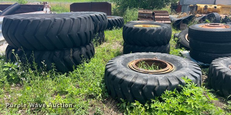 image for item EK8773 Approximately 36 tires and wheels
