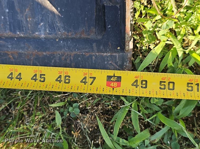 image for item IO9982 2018 Massey Ferguson TLB GC1720 MFWD tractor