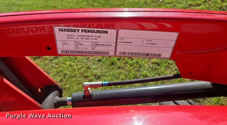 image for item IO9982 2018 Massey Ferguson TLB GC1720 MFWD tractor