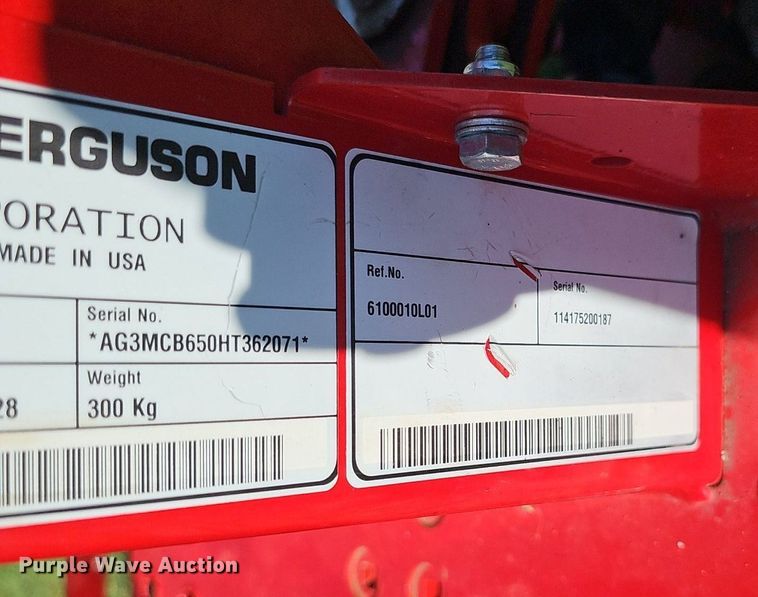 image for item IO9982 2018 Massey Ferguson TLB GC1720 MFWD tractor