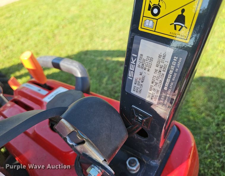 image for item IO9982 2018 Massey Ferguson TLB GC1720 MFWD tractor